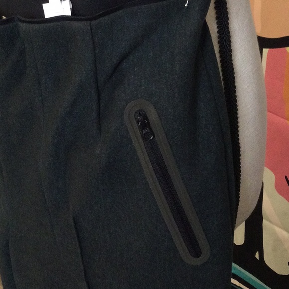 ❤️❤️❤️SOLD♥️♥️♥️♥️Byron Lars beauty mark Nwt pants - Picture 4 of 8